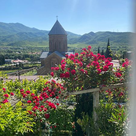 Готель Garden And Panorama Мцхета Екстер'єр фото
